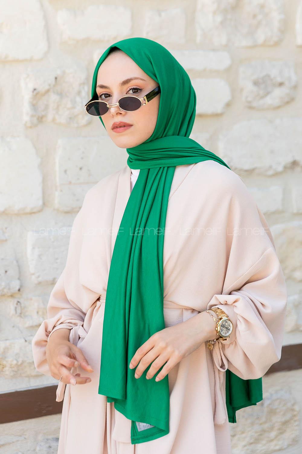 Green Combed Fabric Straight Shawl