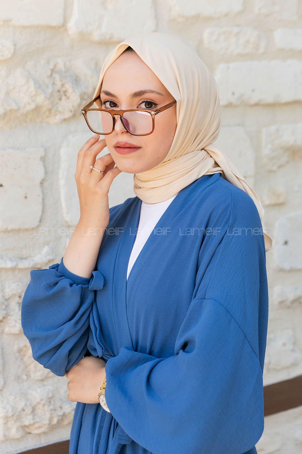 Beige Combed Fabric Straight Scarf