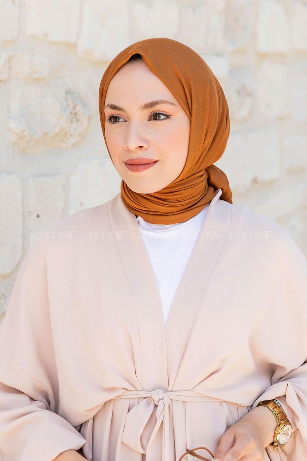 Camel Combed Fabric Straight Scarf