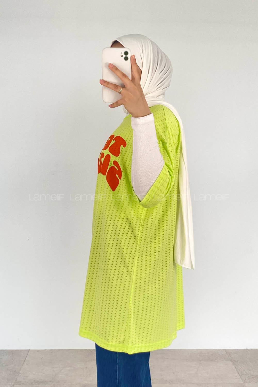 Neon Green Crew Neck Short Arm Cotton Printed T-shirt