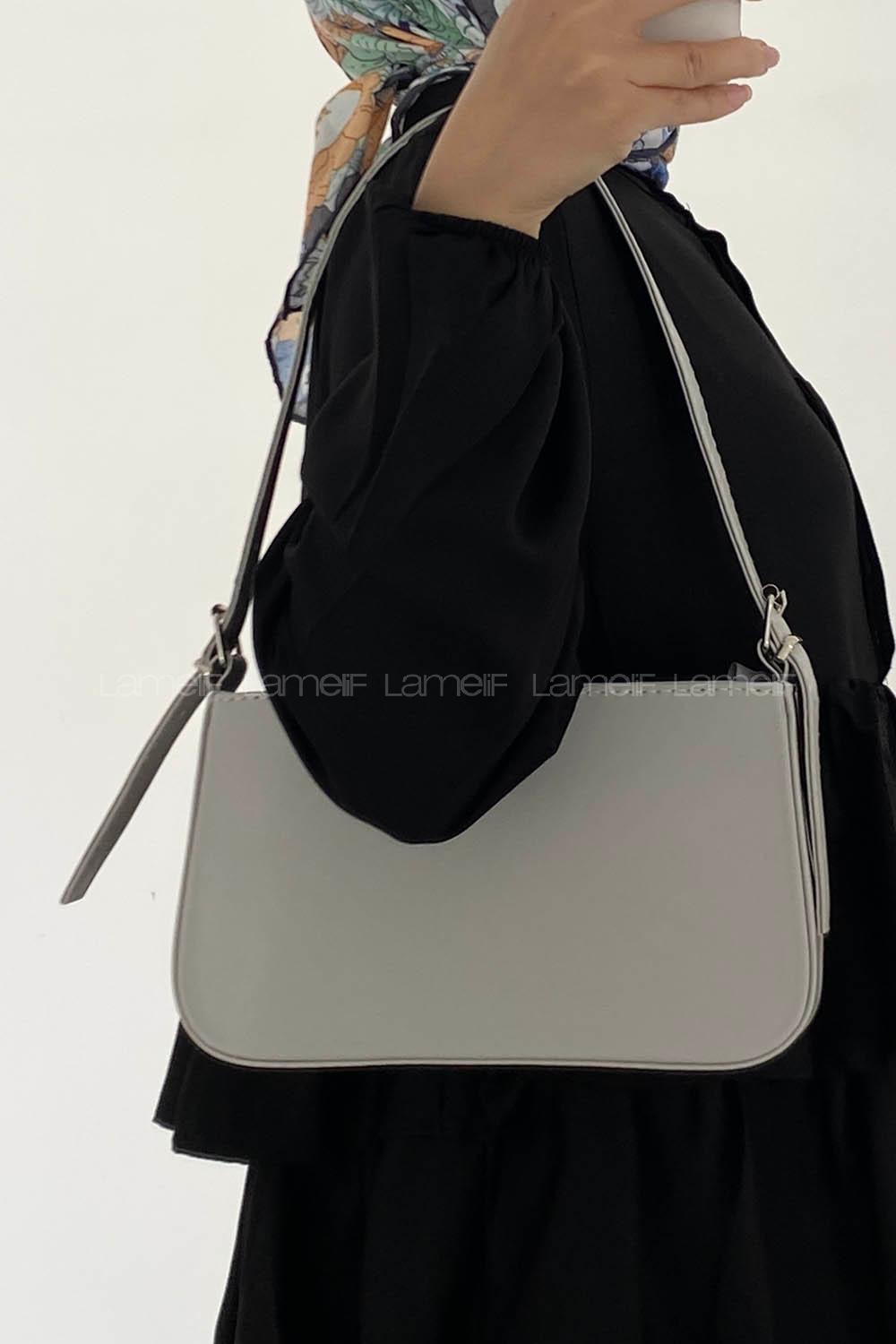 Gray Buckle Skin Hand Bag Bag