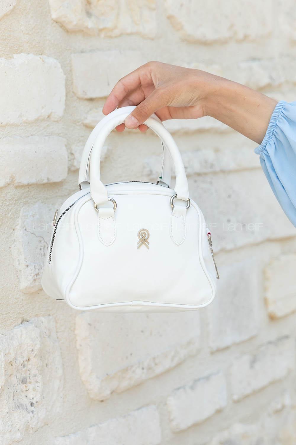 White Buckle Skin Hand Bag Bag