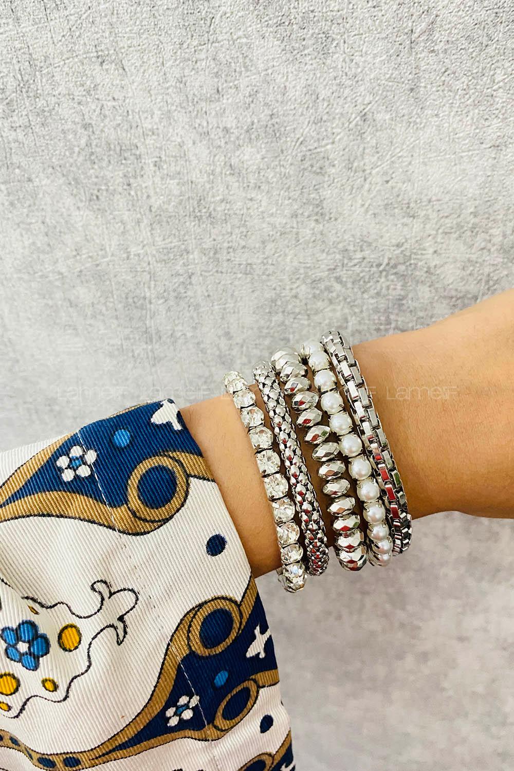 Silver Belted Gold Straight Wristband