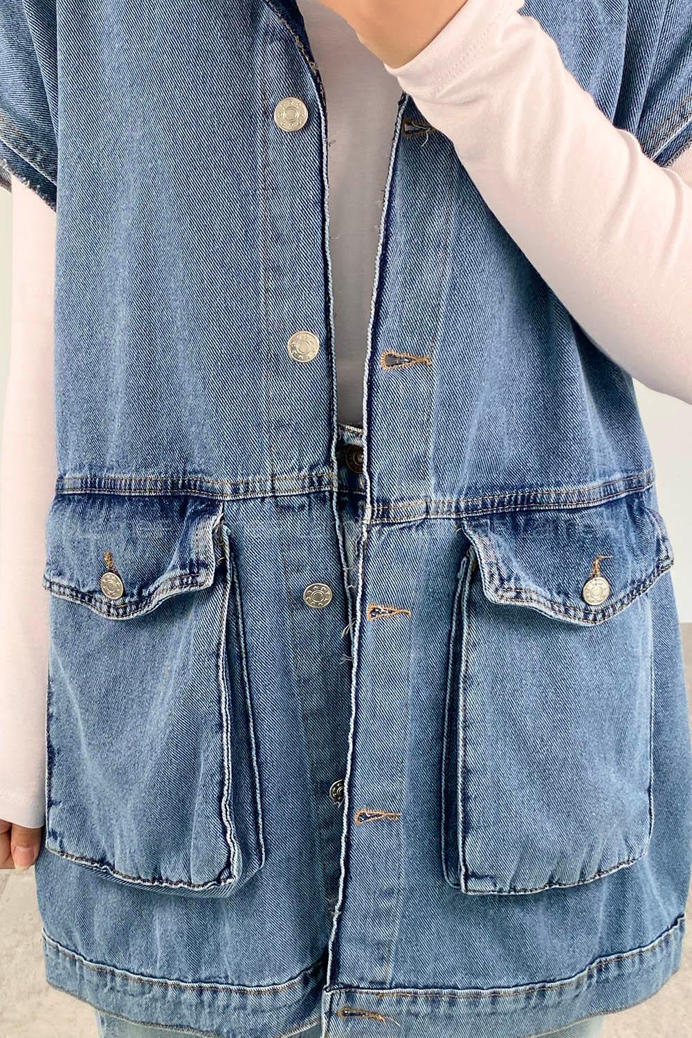 Light Blue Shirt Collar Half Arm Arm Buttoned Denim Unprinted Vest