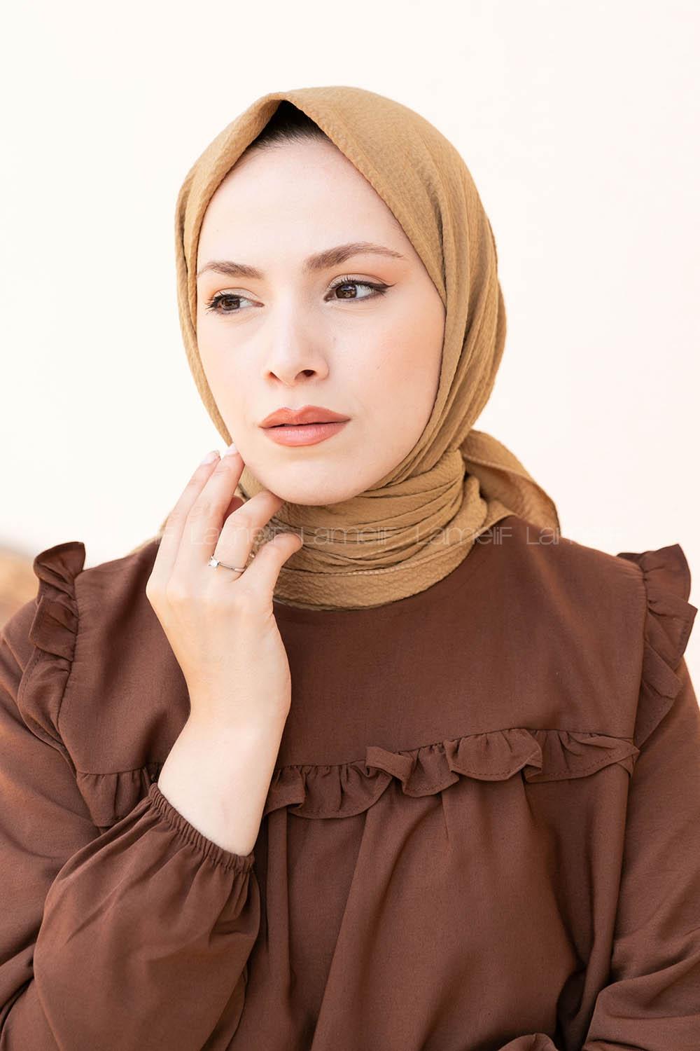 Lamelif Mio Caz Eşarp Gold