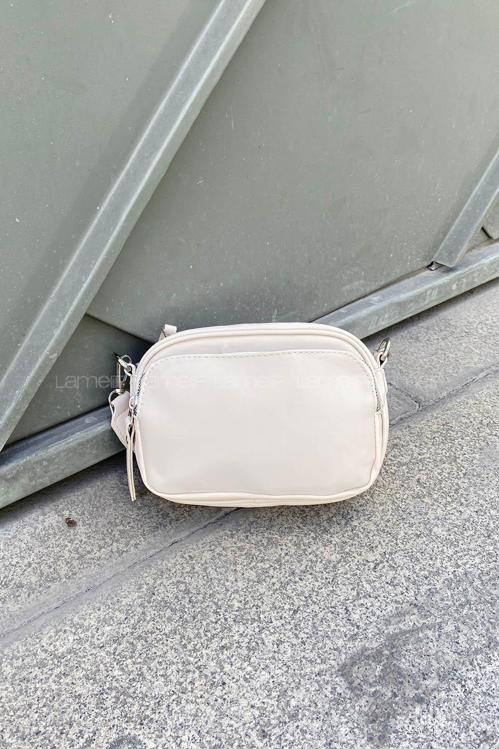Cream Buckle Skin Hand Bag Bag