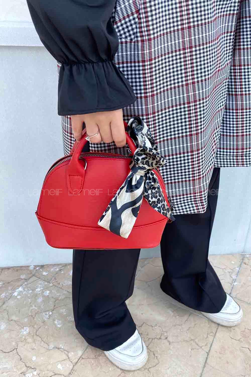 Red With Suspenders Skin Hand Bag Bag