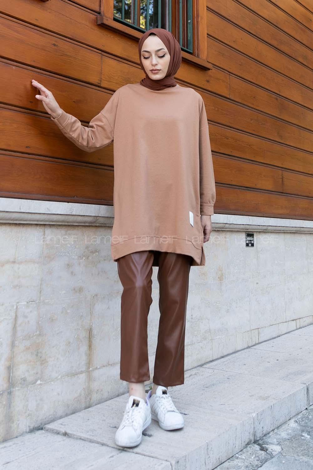 Lamelif Bisiklet Yaka Arma Detaylı Tunik Sütlü Kahve