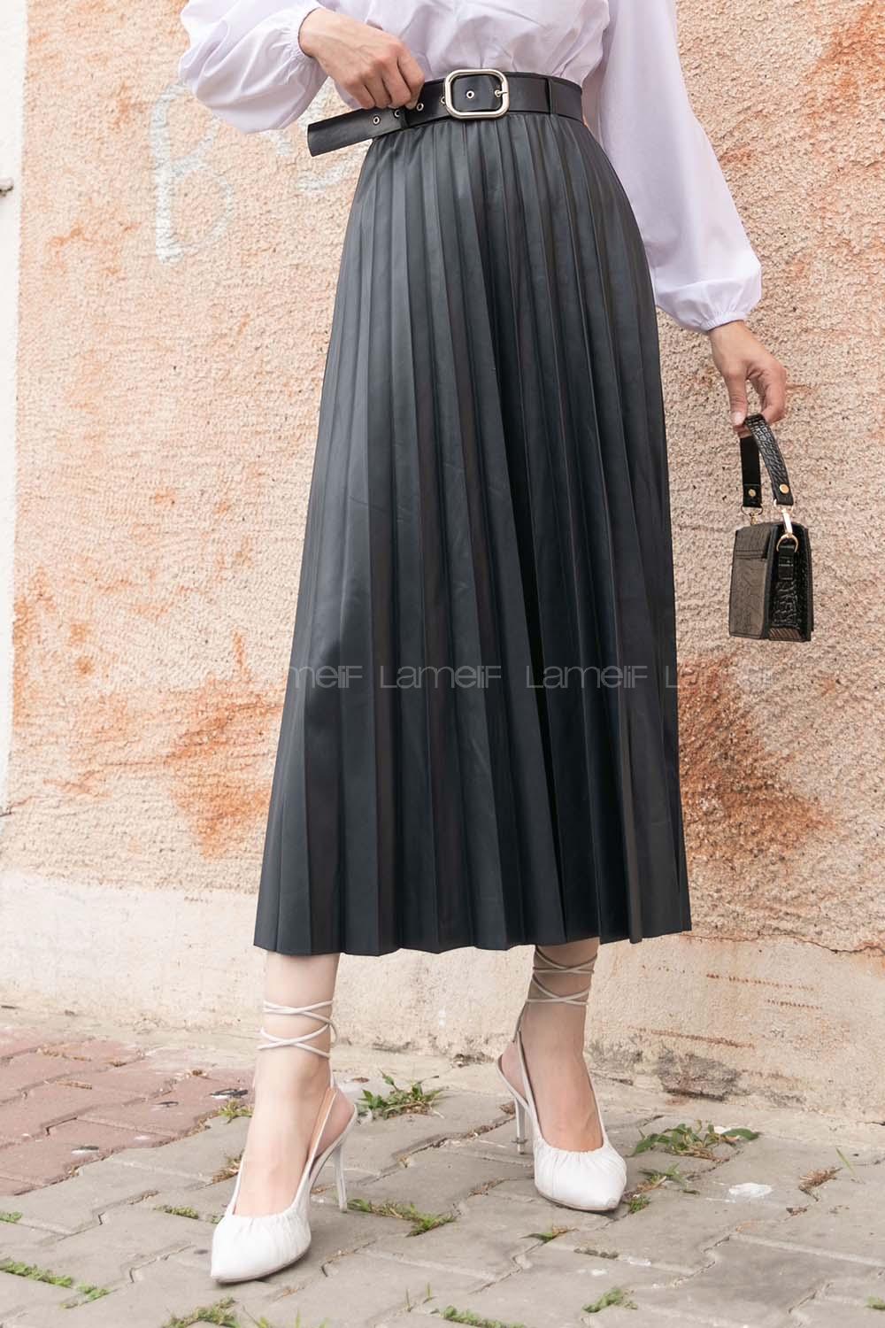 Navy Blue Faux Leather Skin Unprinted Pleated Skirt