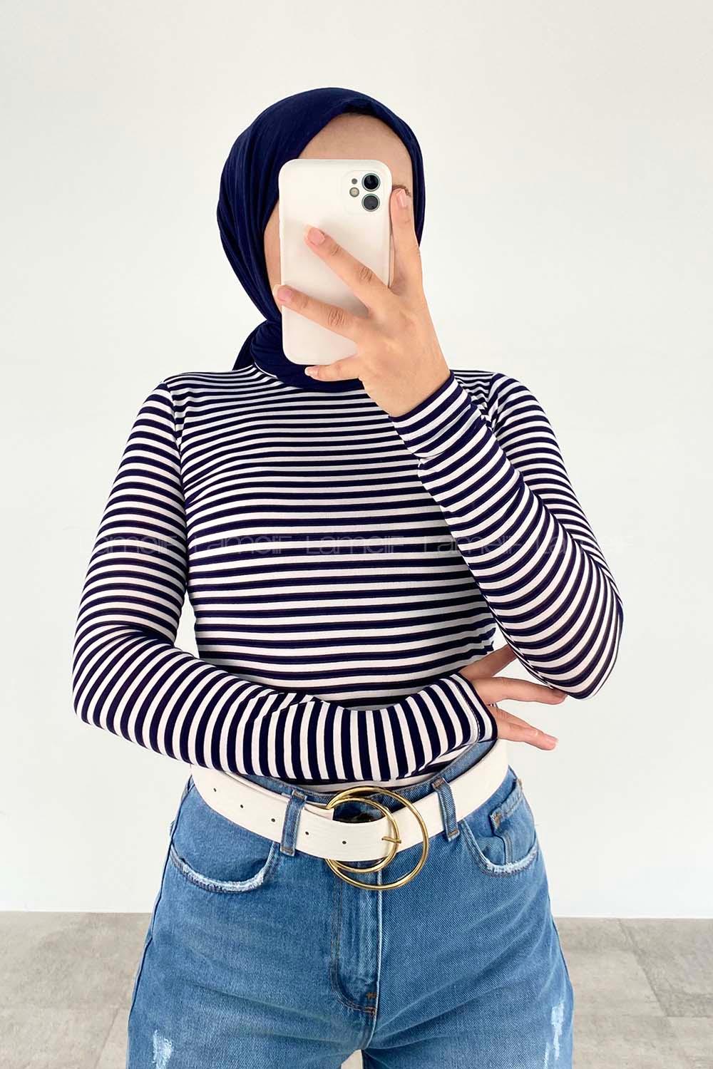 Lamelif Yarım Balıkçı Yaka Çizgili Body Lacivert-Beyaz