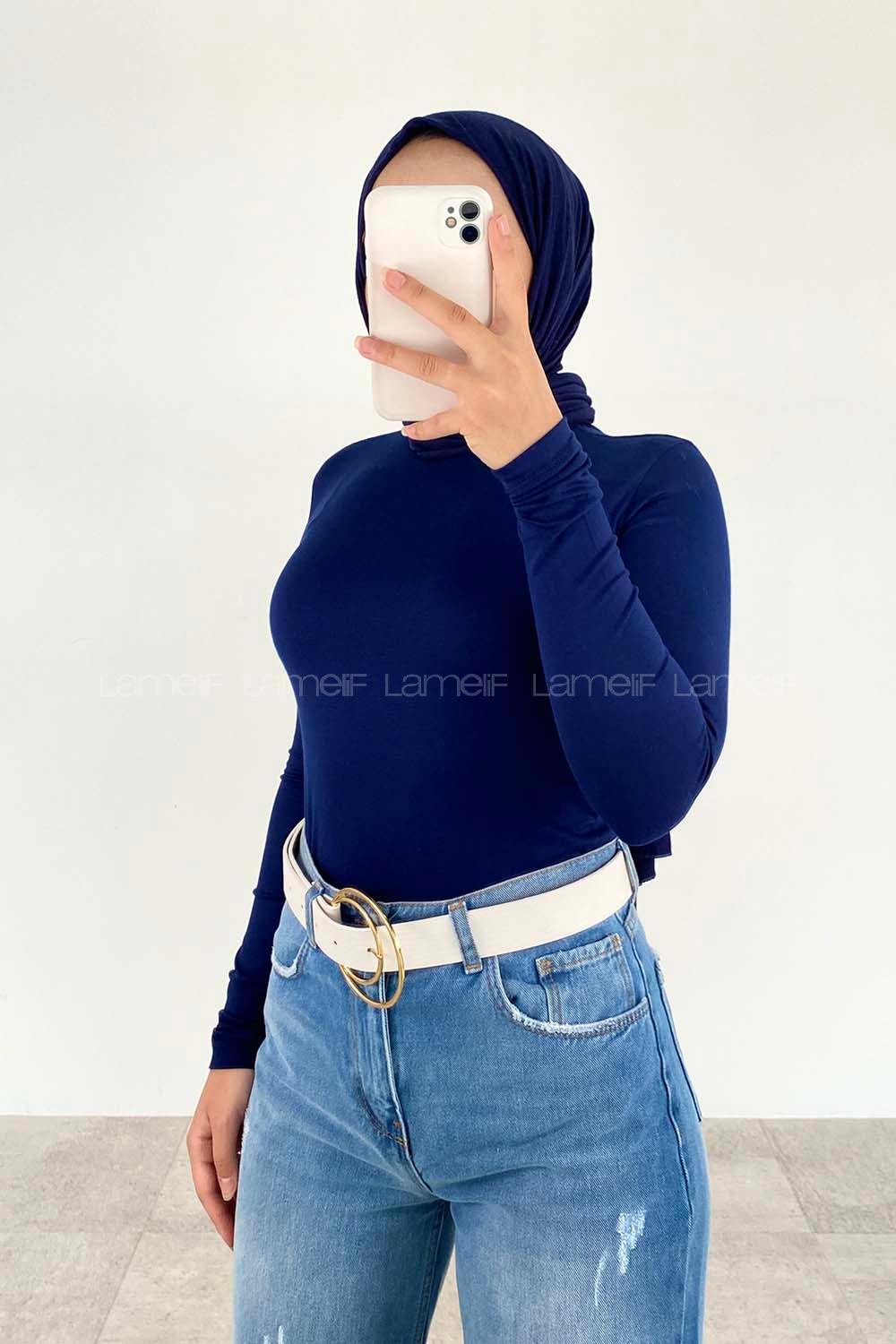 Lamelif Yarım Balıkçı Yaka Düz Renk Body Lacivert