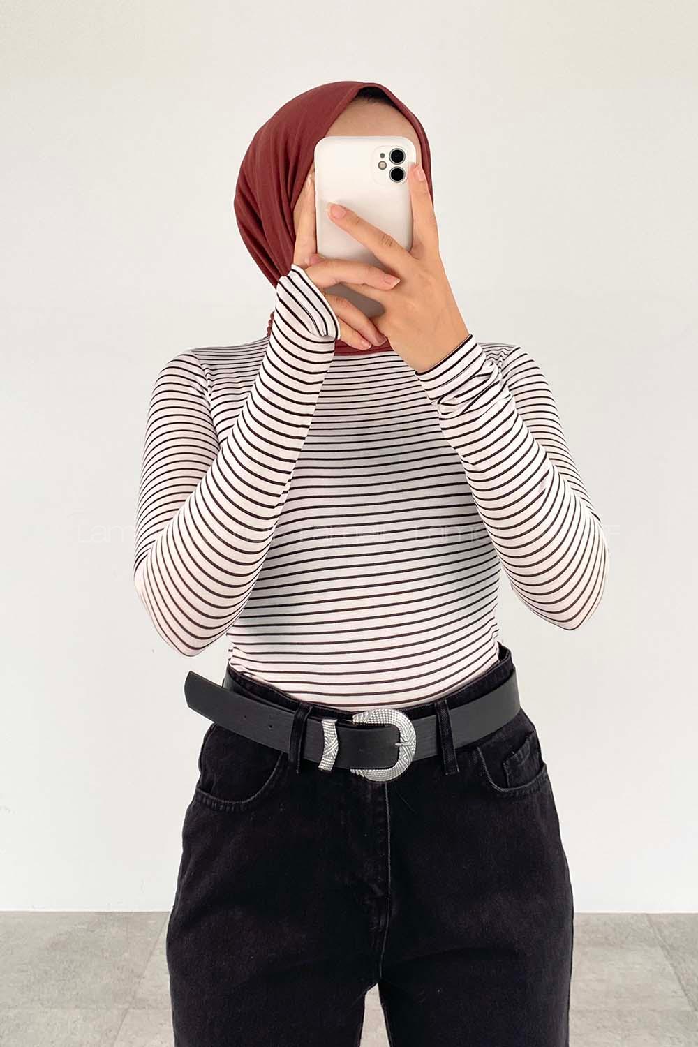 Lamelif Yarım Balıkçı Yaka İnce Çizgili Body Beyaz