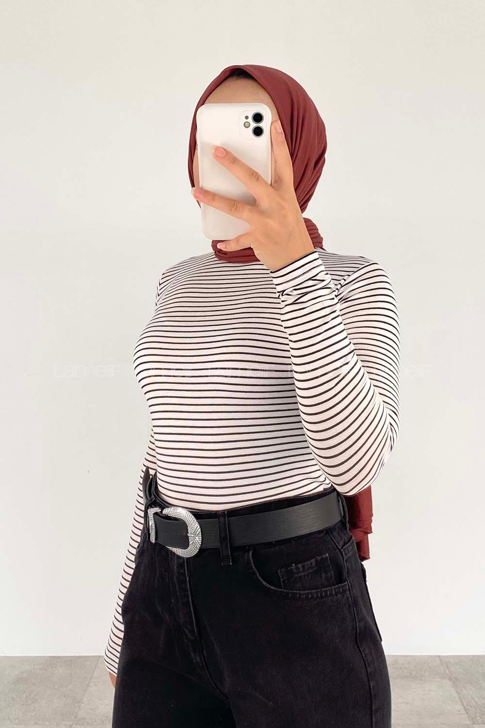 Lamelif Yarım Balıkçı Yaka İnce Çizgili Body Beyaz