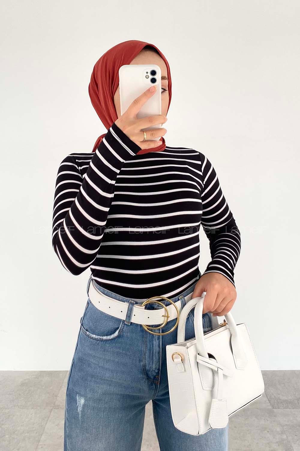 Lamelif Yarım Balıkçı Yaka Çizgili Body Siyah