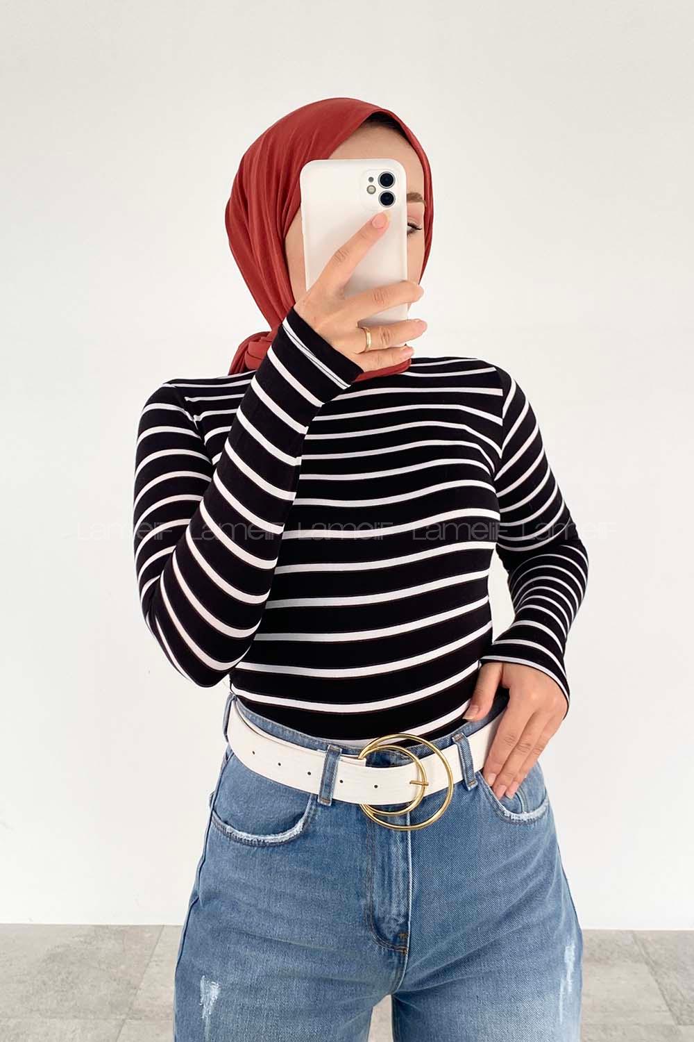 Lamelif Yarım Balıkçı Yaka Çizgili Body Siyah