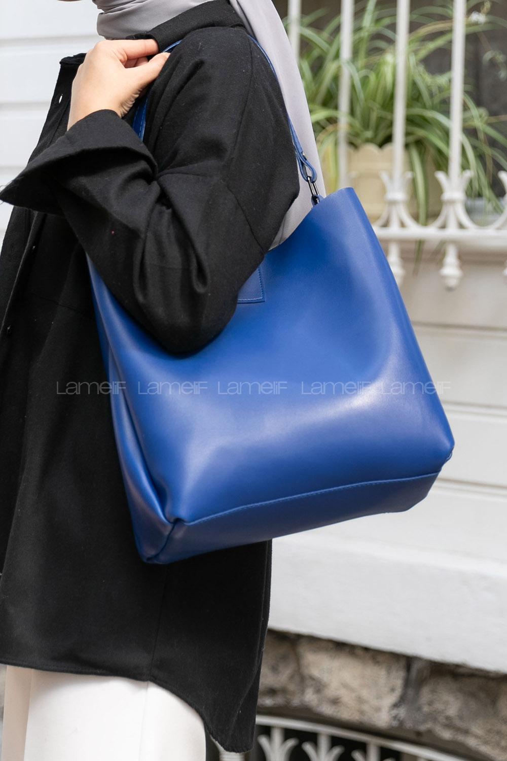 Lamelif  Mıknatıslı Fermuar Bölmeli Omuz Çantası Mavi