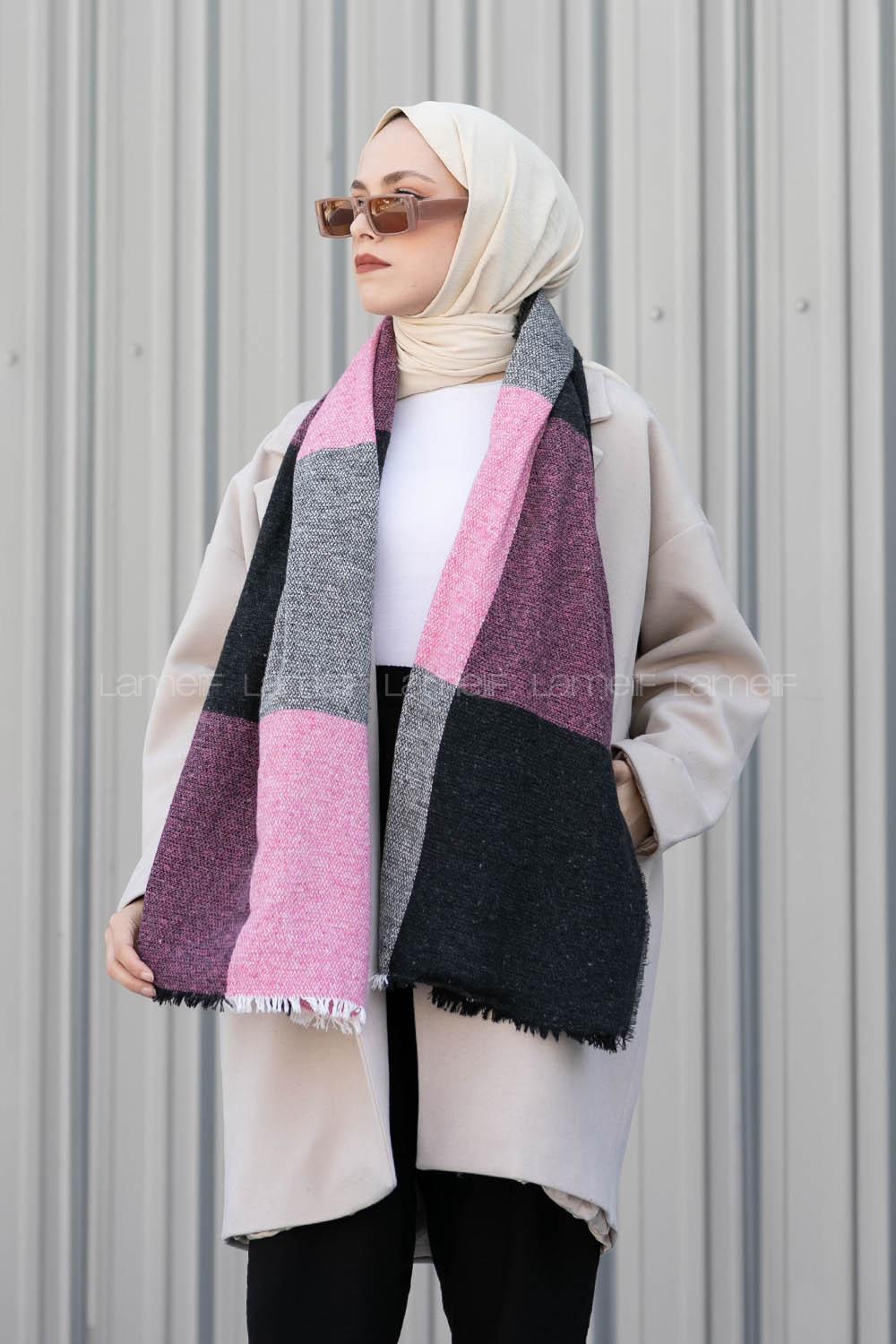 Lamelif Ekose Desen Omuz Şal Siyah-Fuşya