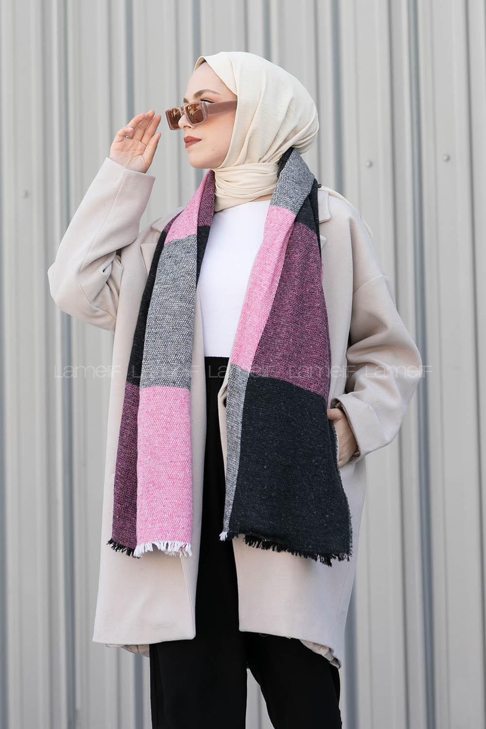 Lamelif Ekose Desen Omuz Şal Siyah-Fuşya