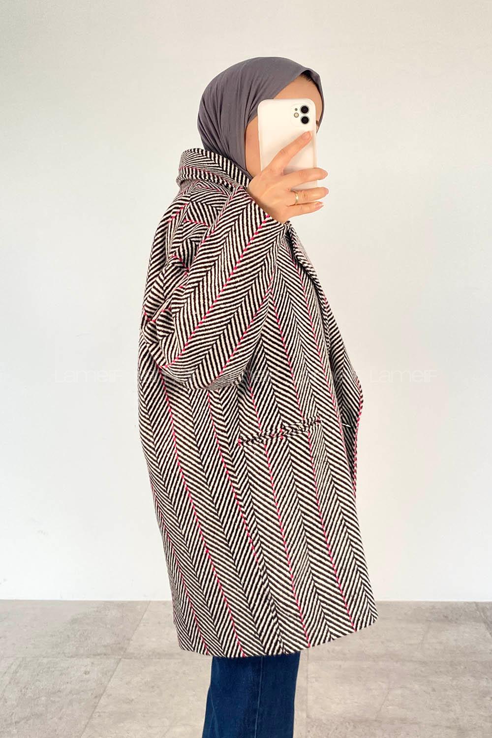 Modalamelif Düğmeli Oversize Çizgili Kaban Siyah-Fuşya