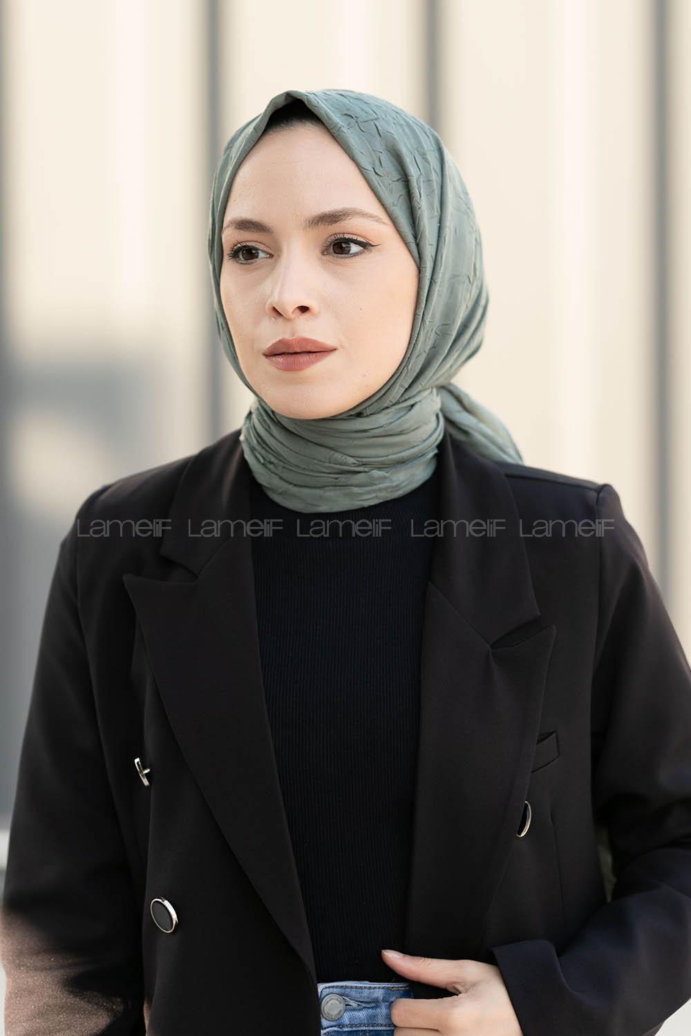 Plum Green Cotton Fabric Straight Shawl