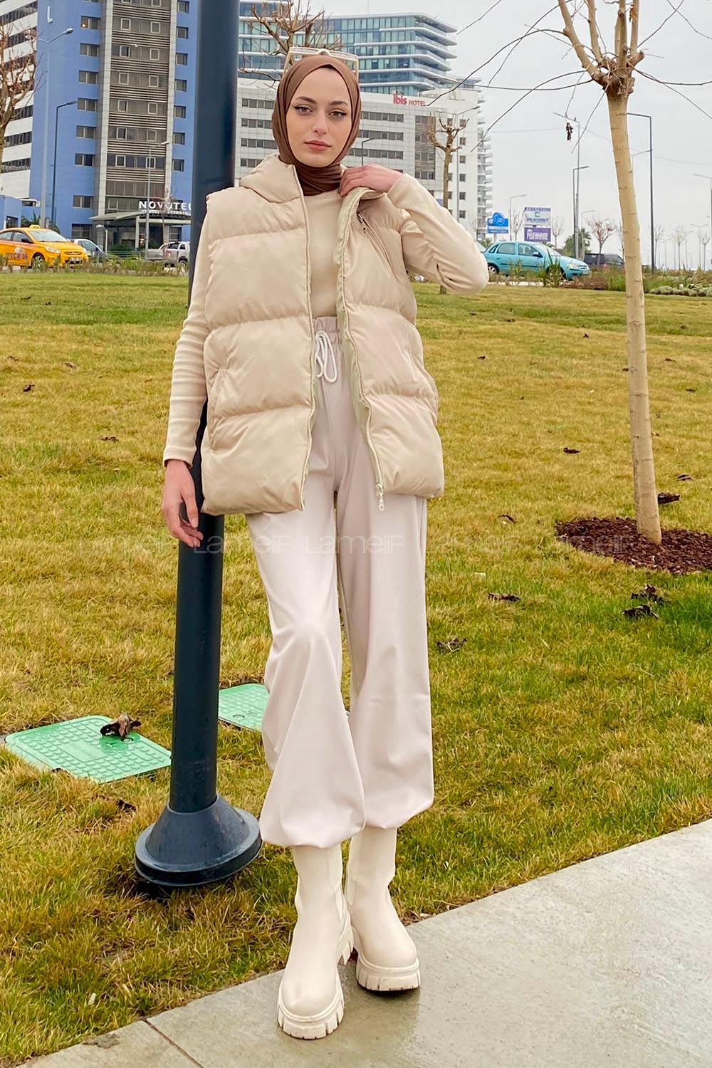 Beige Hood Neck Zero Arm Without Accessories Cotton Unprinted Vest