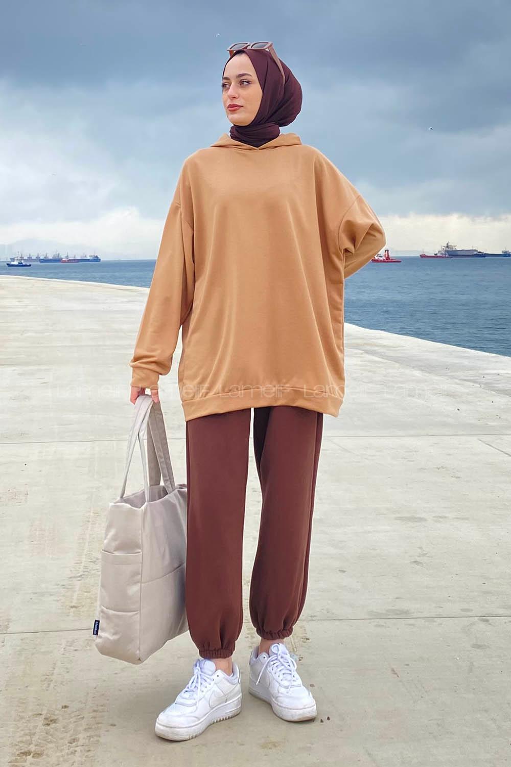 Camel Hood Neck Long Arm Printed Sweatshirt