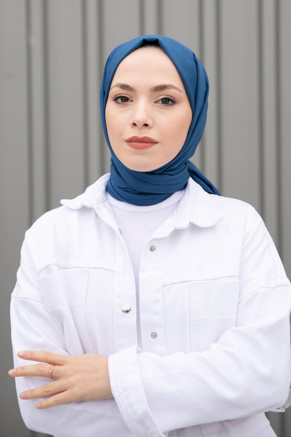 Lamelif Koyu İndigo İnce Keten Şal