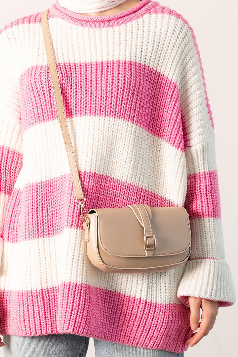 Mink Buckle Skin Hand Bag Bag