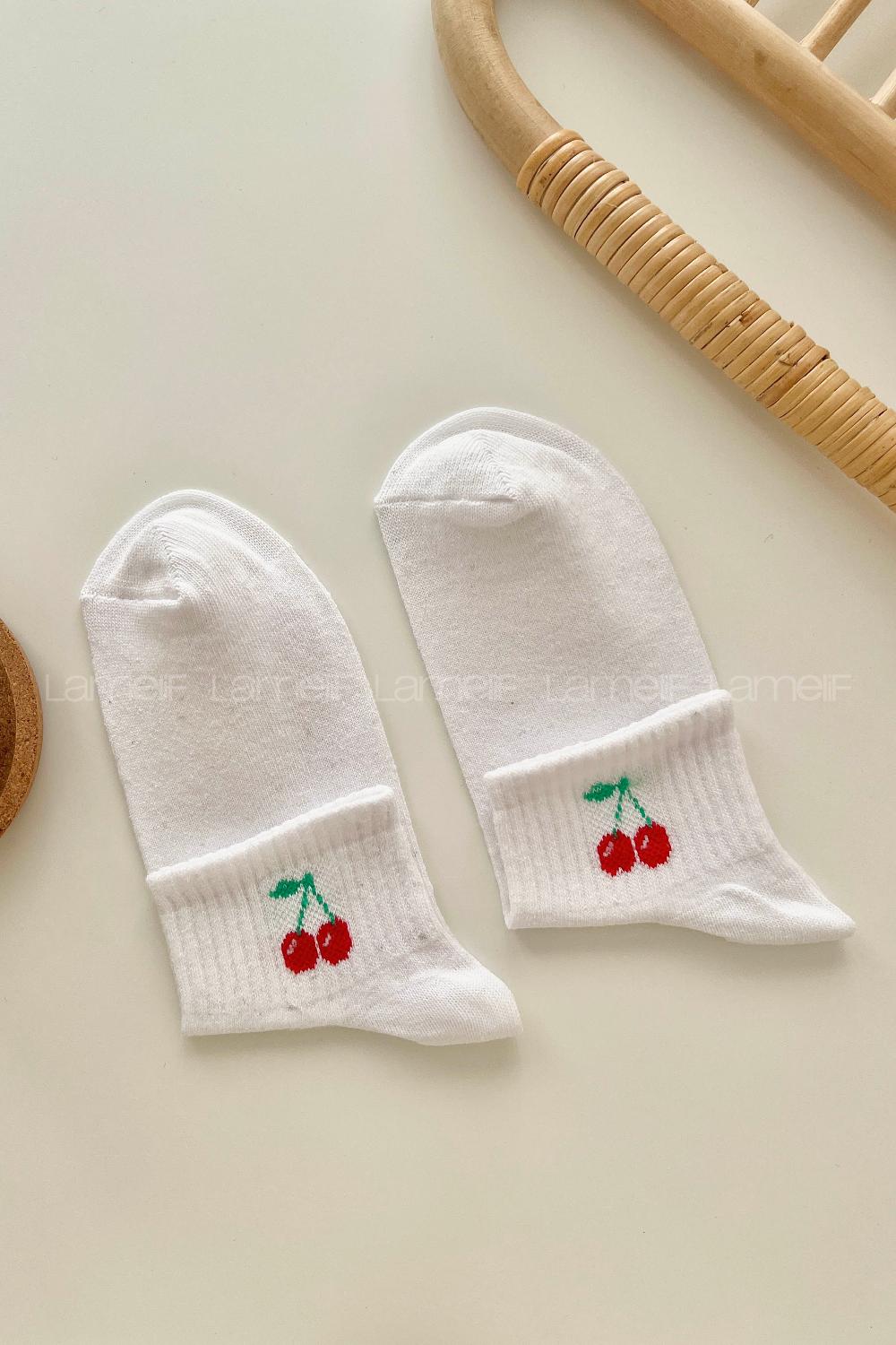 Lamelif Kiraz Desenli Beyaz Çorap