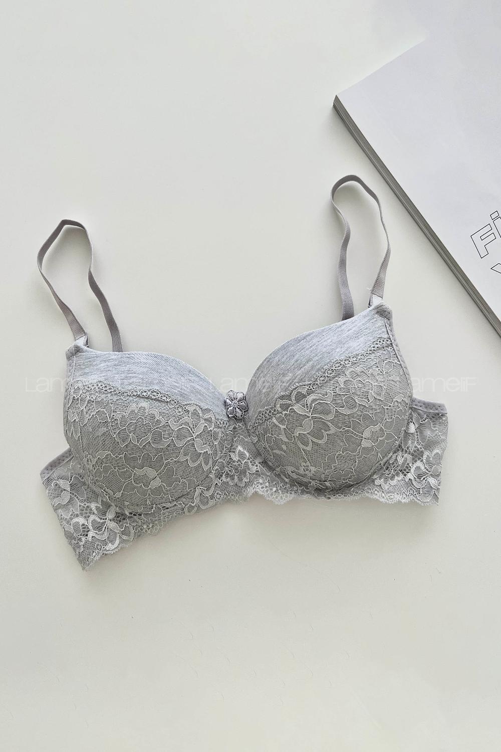 Lamelif Ebru Destekli Slikonlu Kulaklı Yarı Dantel Sütyen Gri Renk