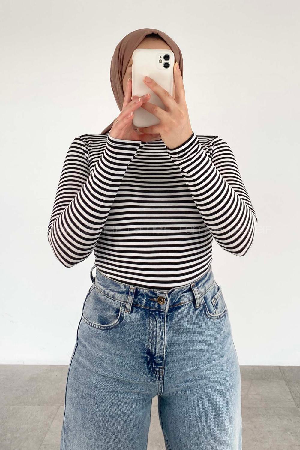 Black Neckband Mock Turtle Neck Long Arm Cotton Viscose Fabric Body