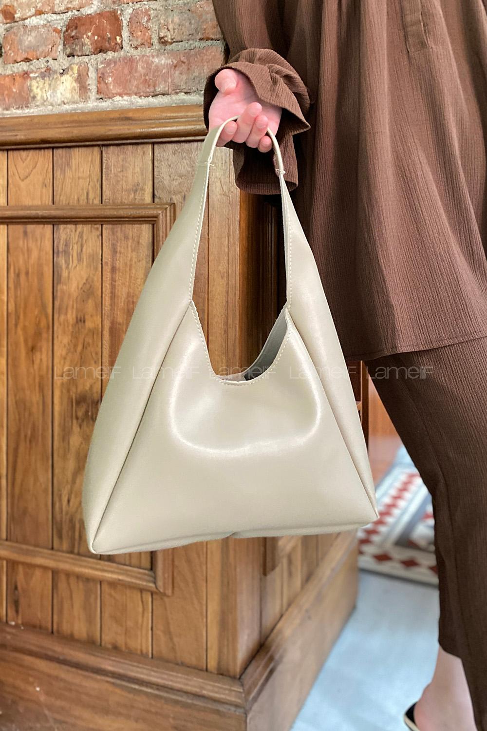 Lamelif Omuz Askılı Deri Görünümlü Kadın Çanta Vizonrengi