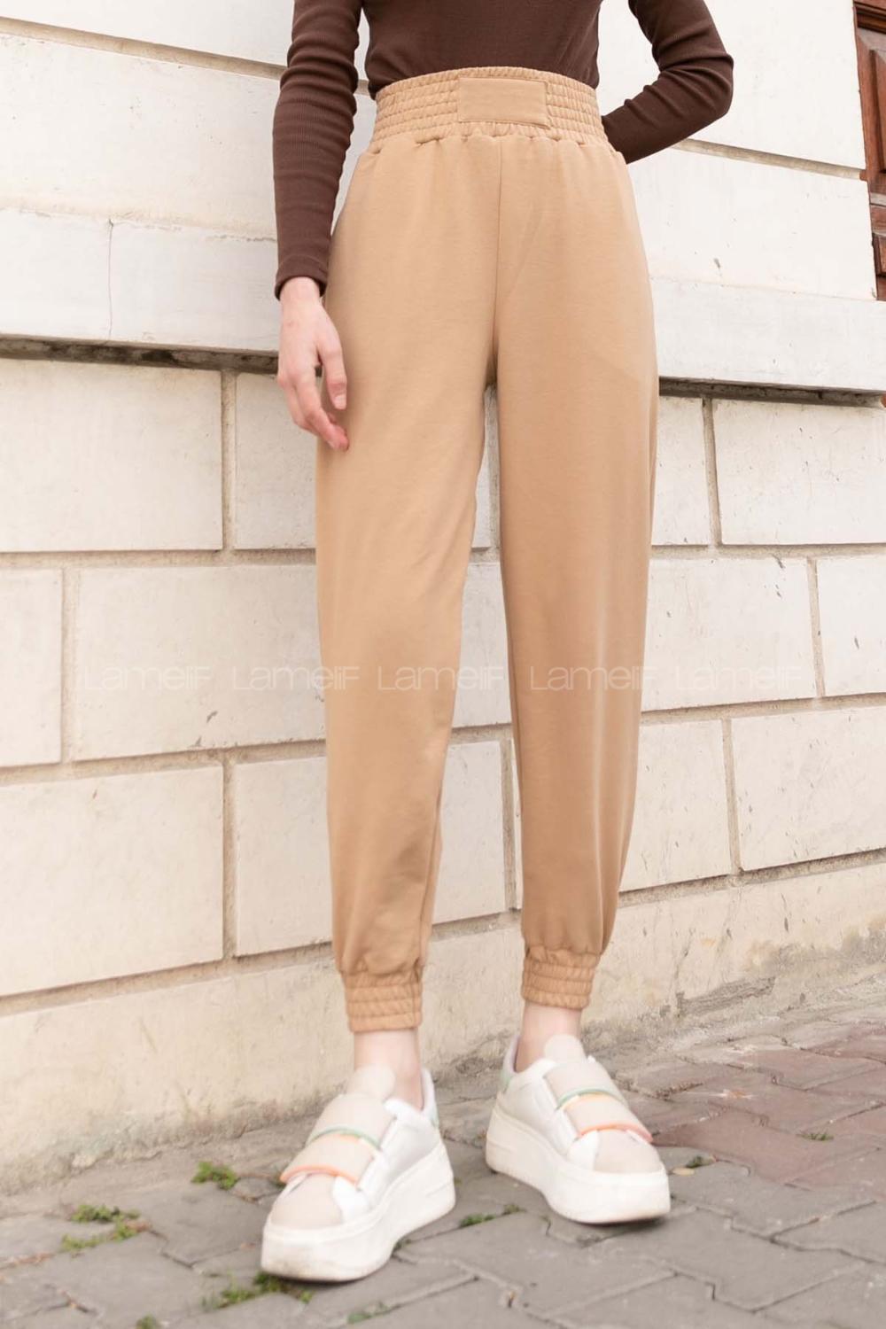 Lamelif Önü Arma Detaylı Eşofman Sütlü Kahve