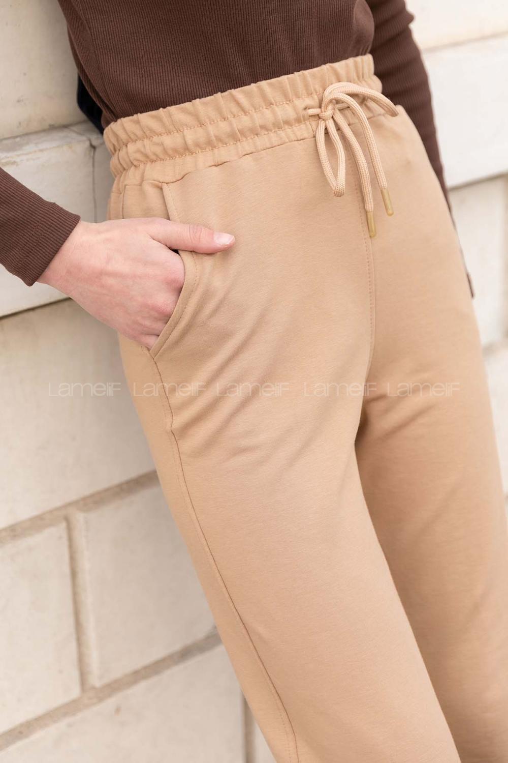 Brown With Milk Regular Trousers Elastic Waist Regular Cut Bottom Tracksuit