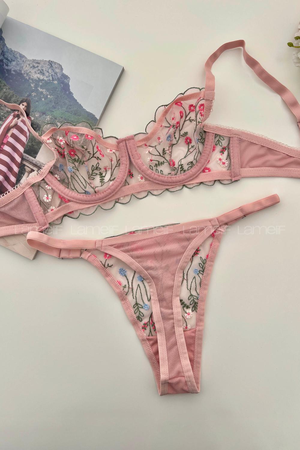 Lamelif Brode Nakışlı Çiçekli Takım Pudra