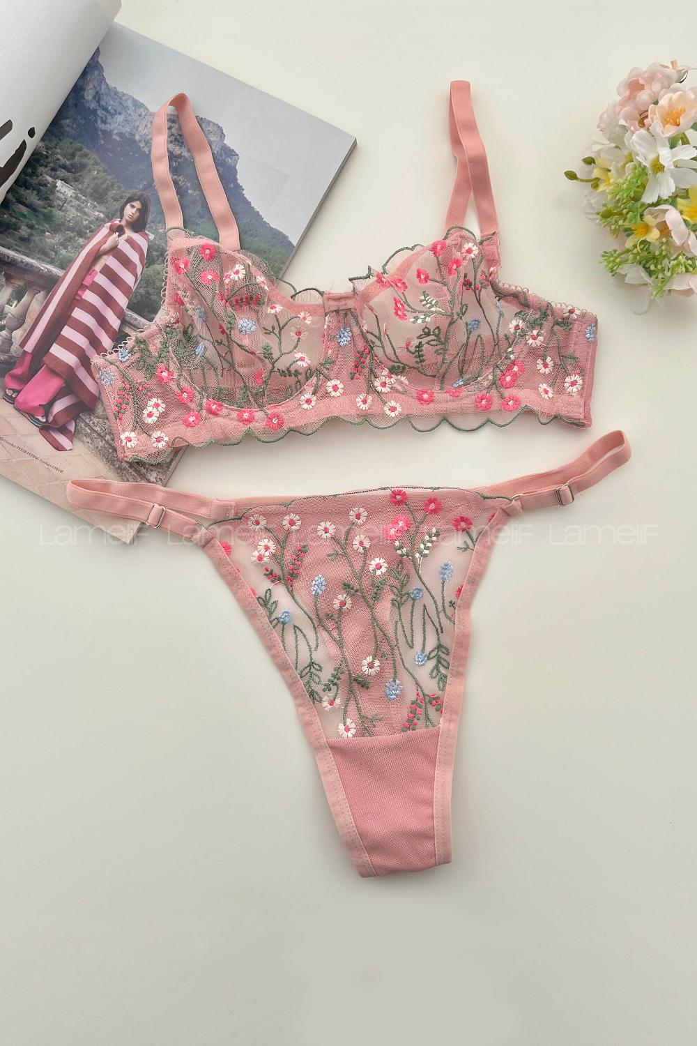 Lamelif Brode Nakışlı Çiçekli Takım Pudra