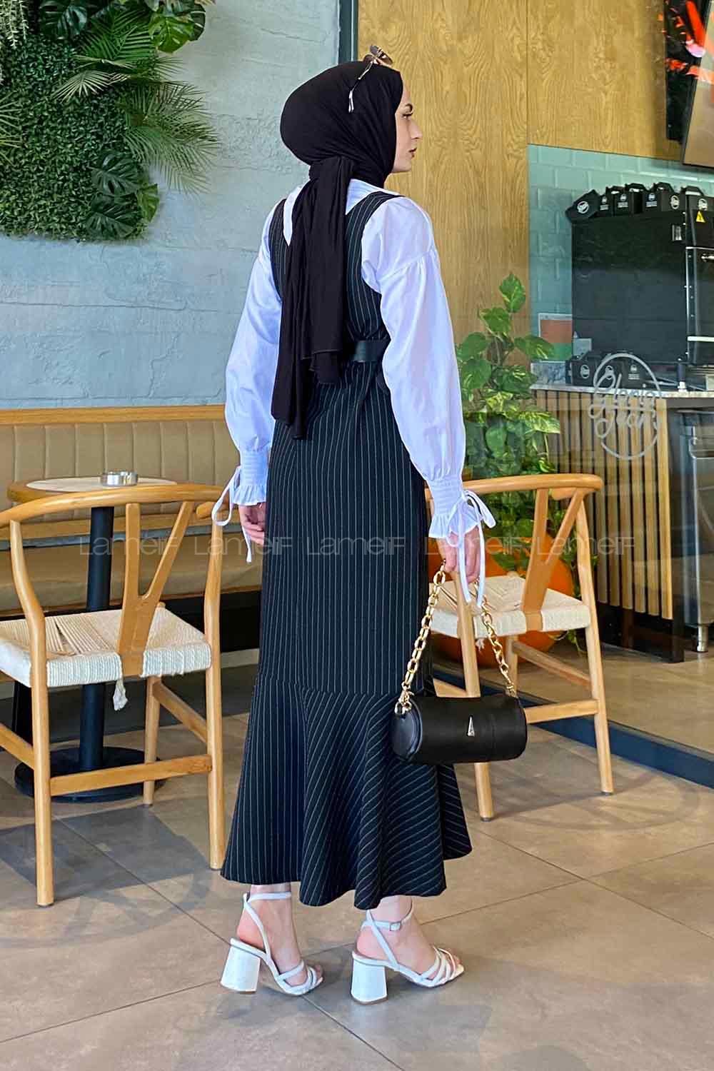 Black V Neck Crepe Fabric Unprinted Dresess