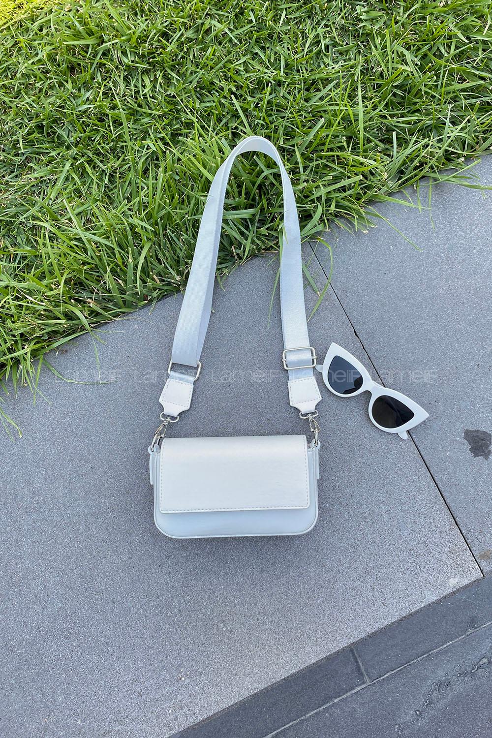 Lamelif Mini Kapaklı Hasır Askılı Kadın Çanta Beyaz