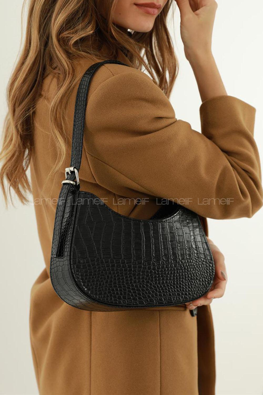 Black-1 Buckle Skin Hand Bag Bag