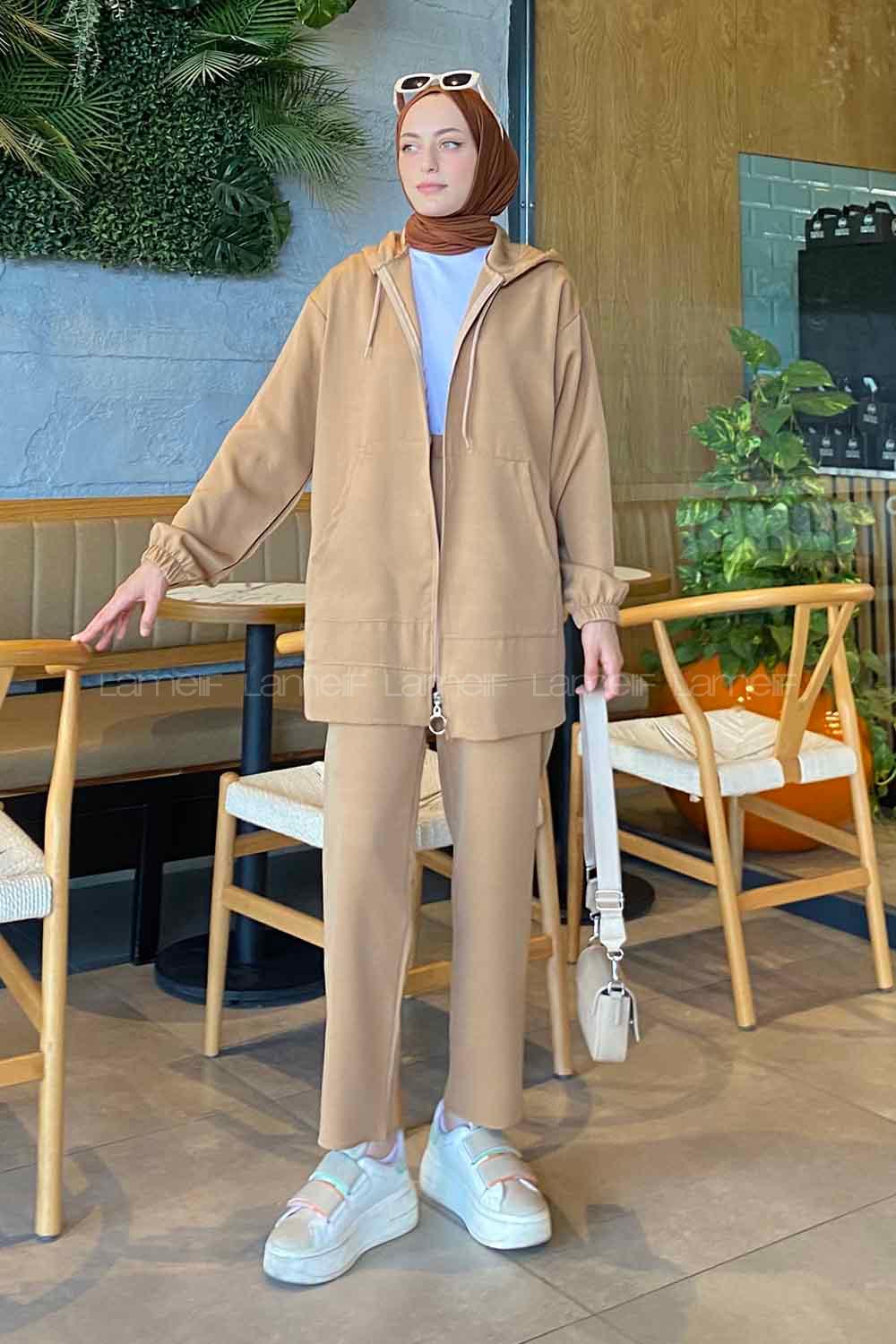 Brown With Milk Hood Neck Long Arm Without Accessories Cotton Regular Trousers Comfortable Suit