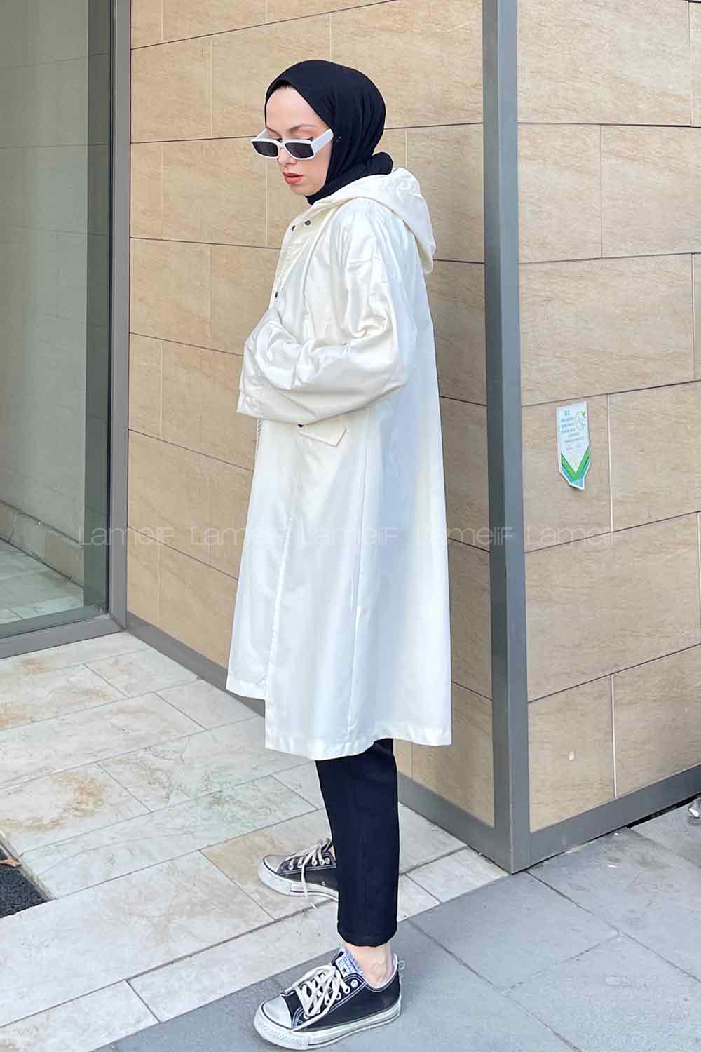 Ecru Long Arm Without Accessories With Necklace Cotton Trench Coat