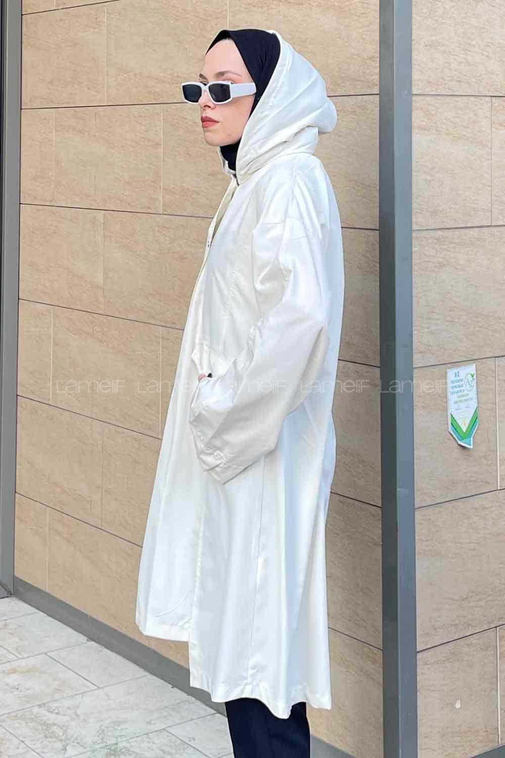 Ecru Long Arm Without Accessories With Necklace Cotton Trench Coat