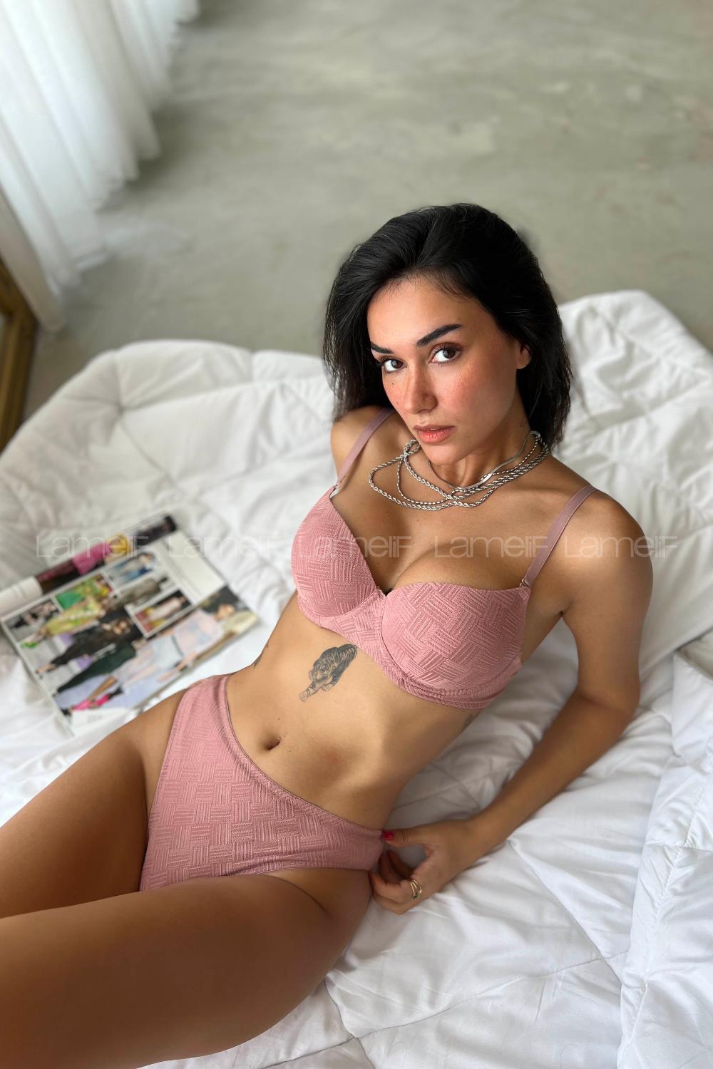 Powder Cotton Fabric Underwire Support Bralet