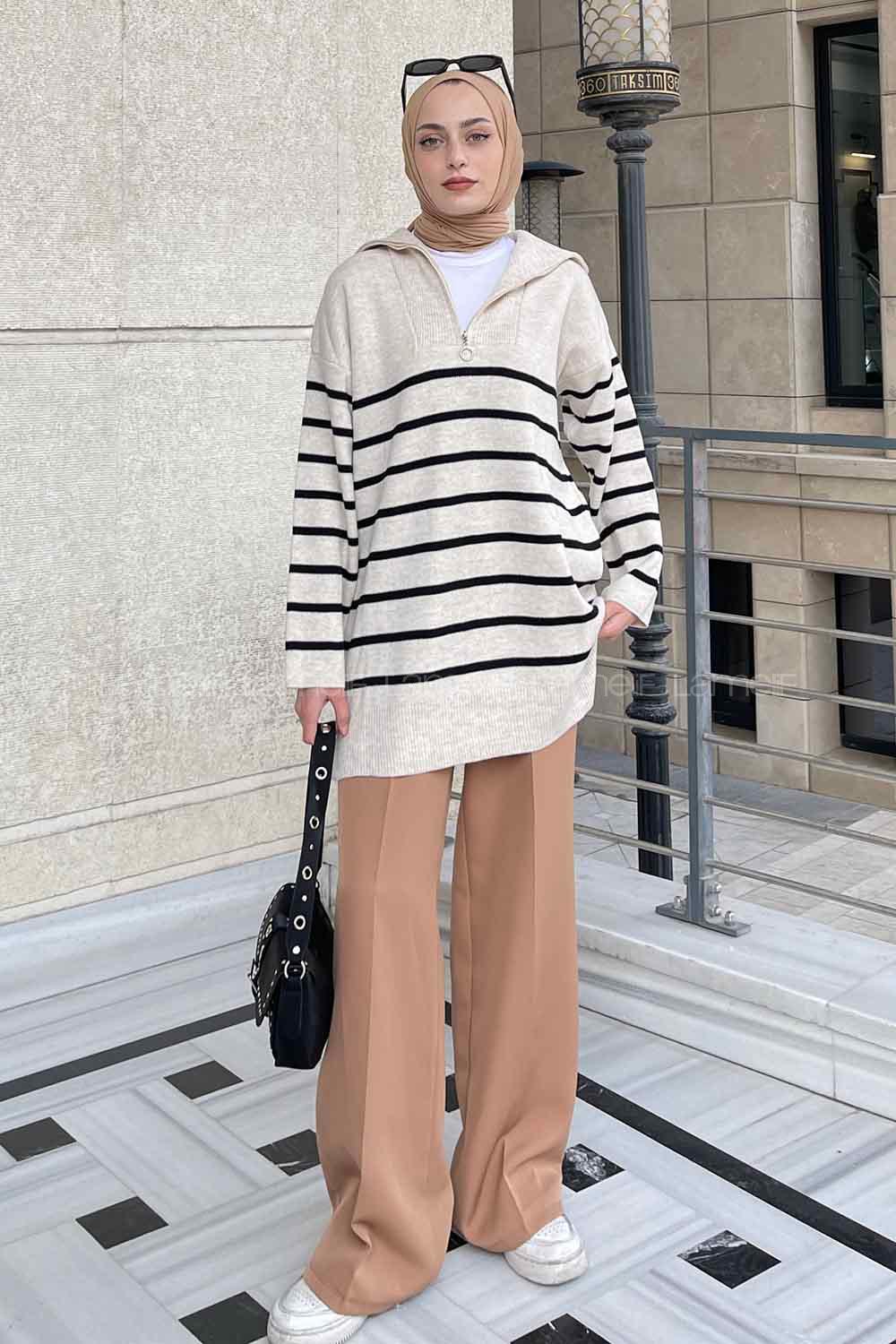Lamelif Fermuarlı Çizgili  Uzun Kazak Bej -Siyah