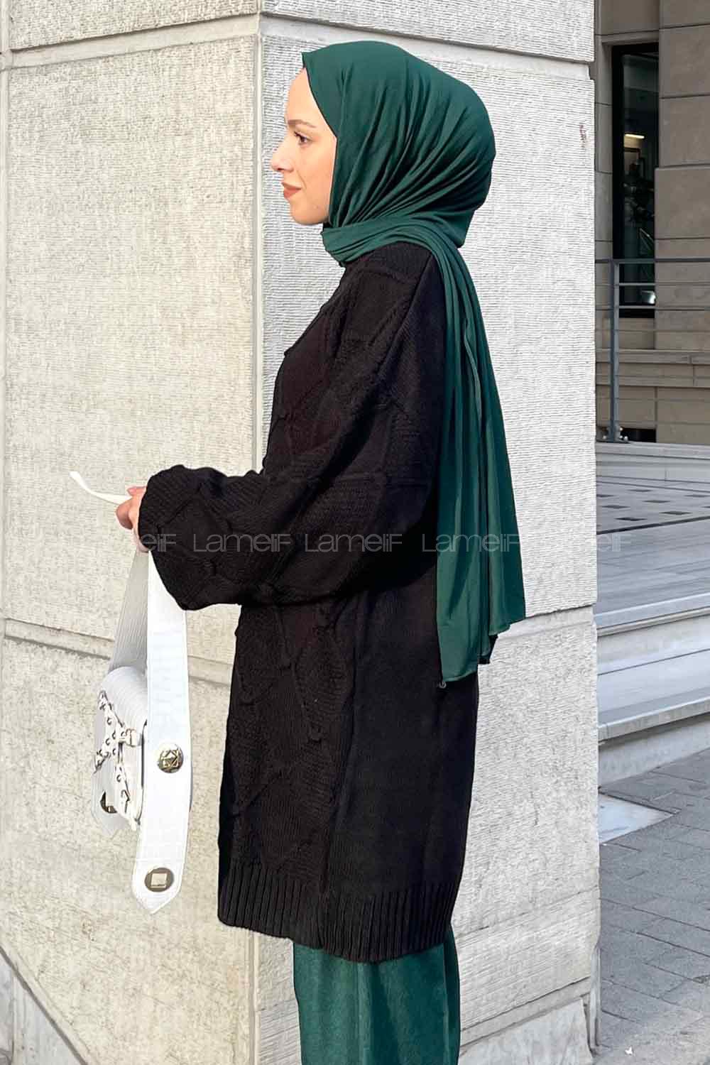 Black Turtle Neck Balloon Sleeve Arm Jumper