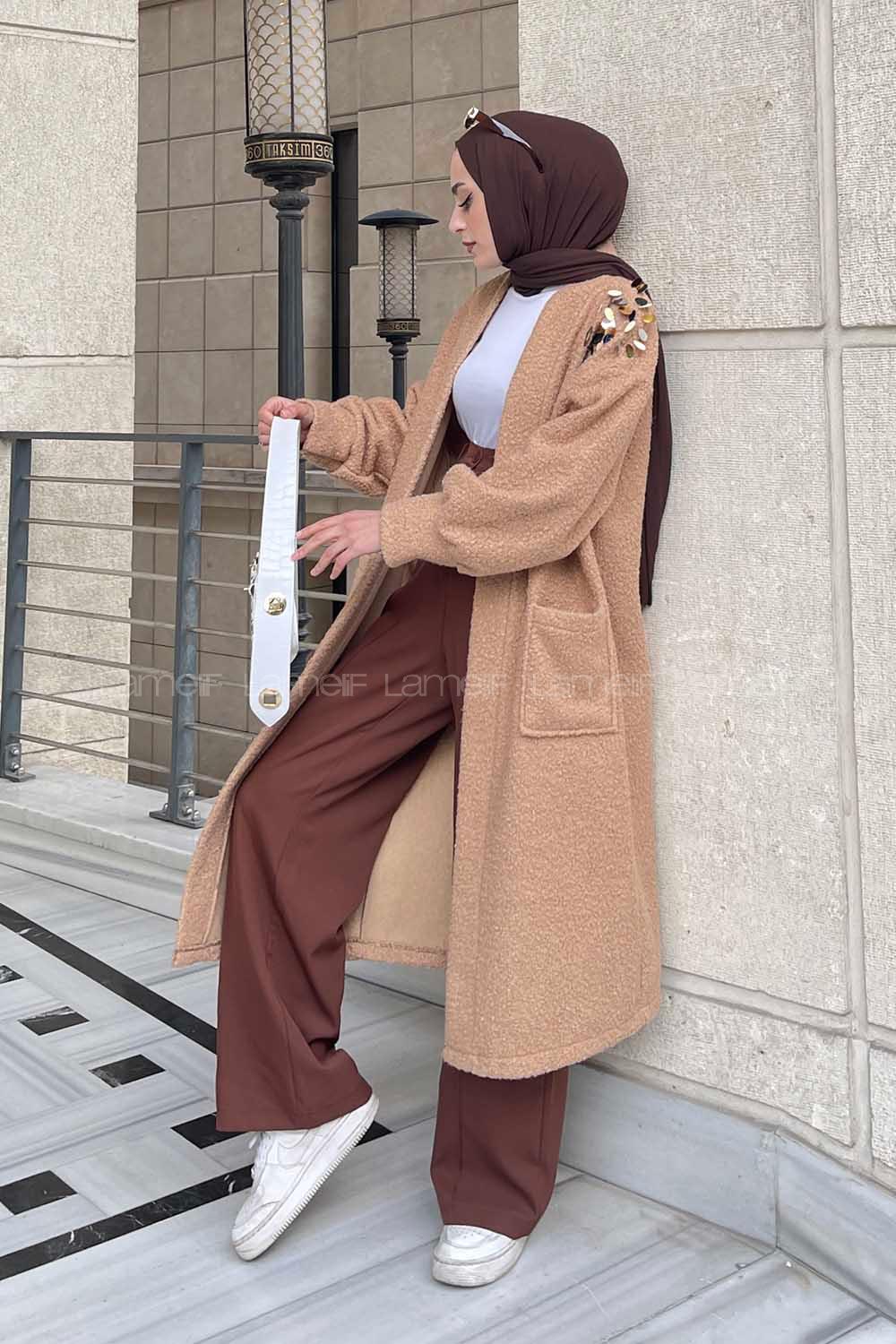 Mink Scarf Neck Balloon Sleeve Arm Stamp Fabric Coat