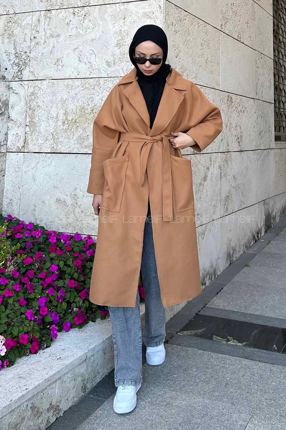 Brown With Milk Lower V Neck Long Arm Stamp Fabric Coat