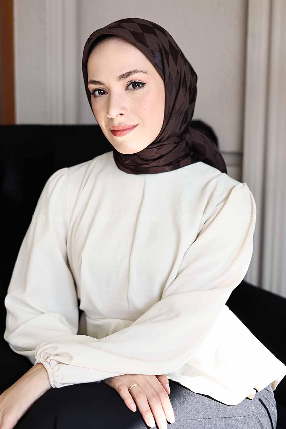 Lamelif Dama Desen Jakar Eşarp Acı Kahve