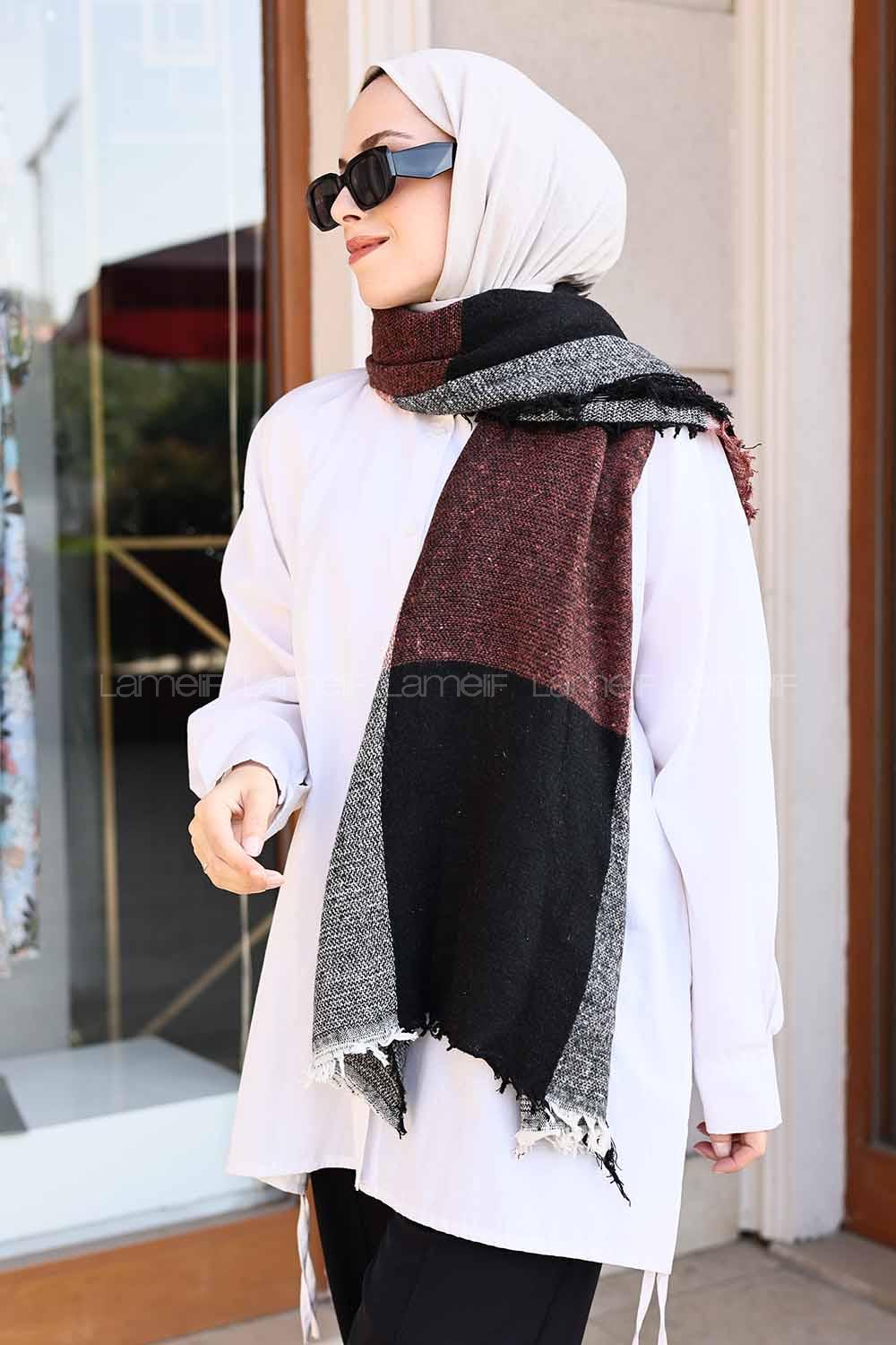 Tile Women S Scarf