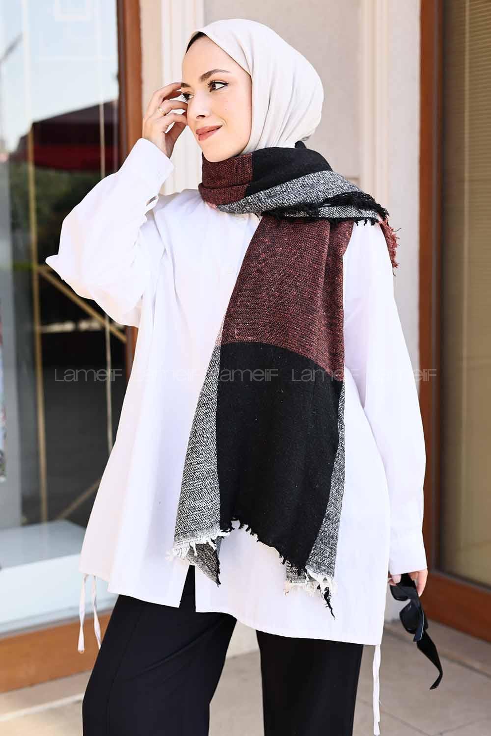 Tile Women S Scarf